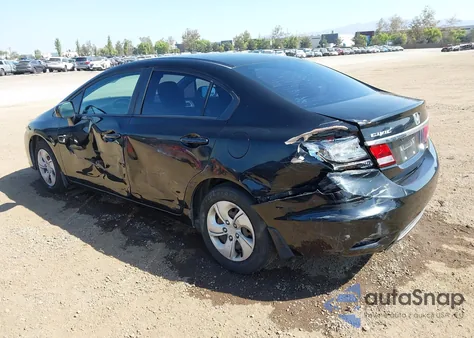 2015 Honda Civic Lx z USA, uszkodzony, nr VIN 19XFB2E56FE042595